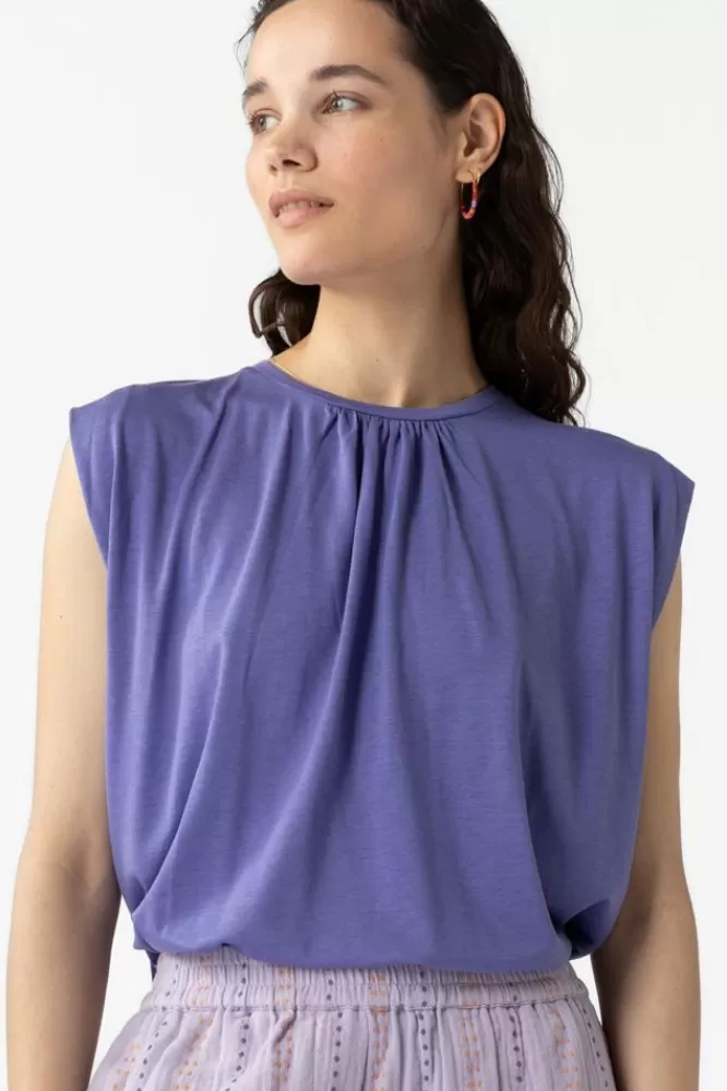Dames T-Shirts En Tops-DonkerpaarseJerseyTopMetKnoopje